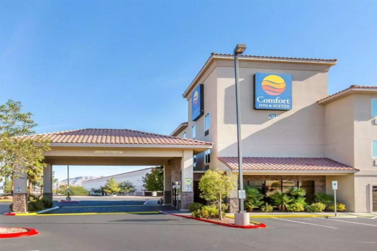 Comfort Inn & Suites Las Vegas - Nellis Extérieur photo