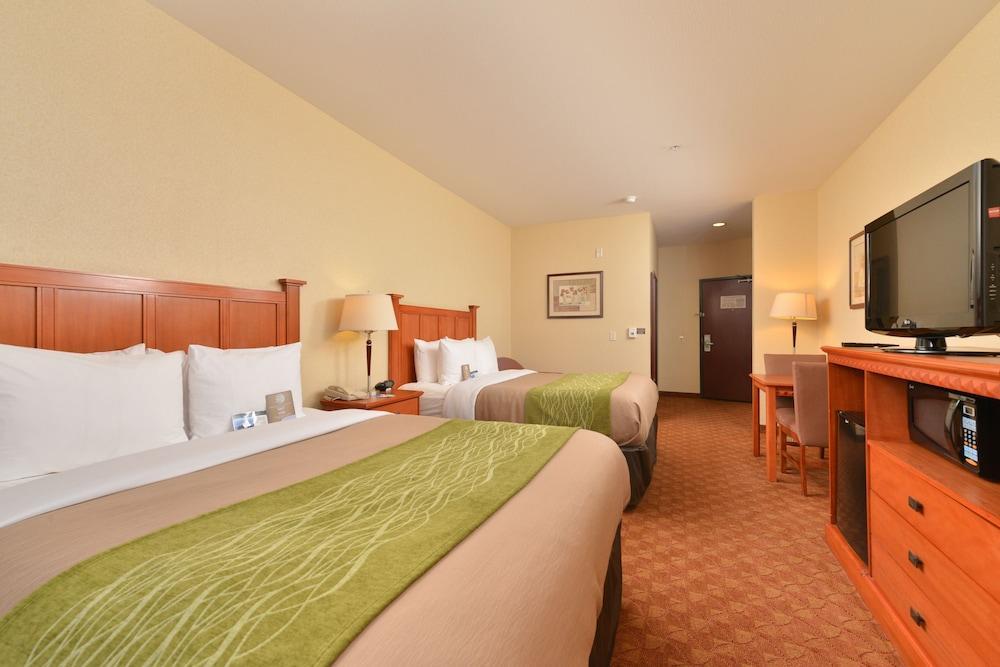 Comfort Inn & Suites Las Vegas - Nellis Extérieur photo