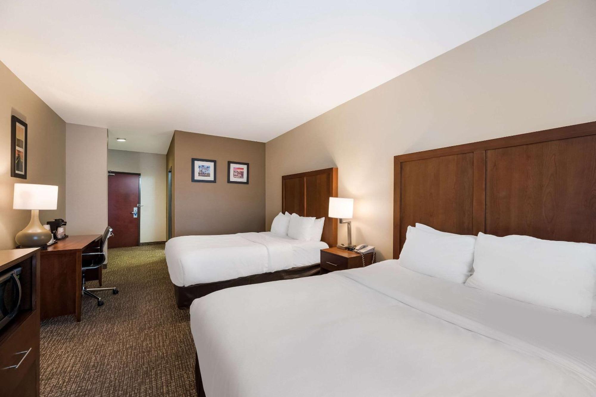 Comfort Inn & Suites Las Vegas - Nellis Extérieur photo
