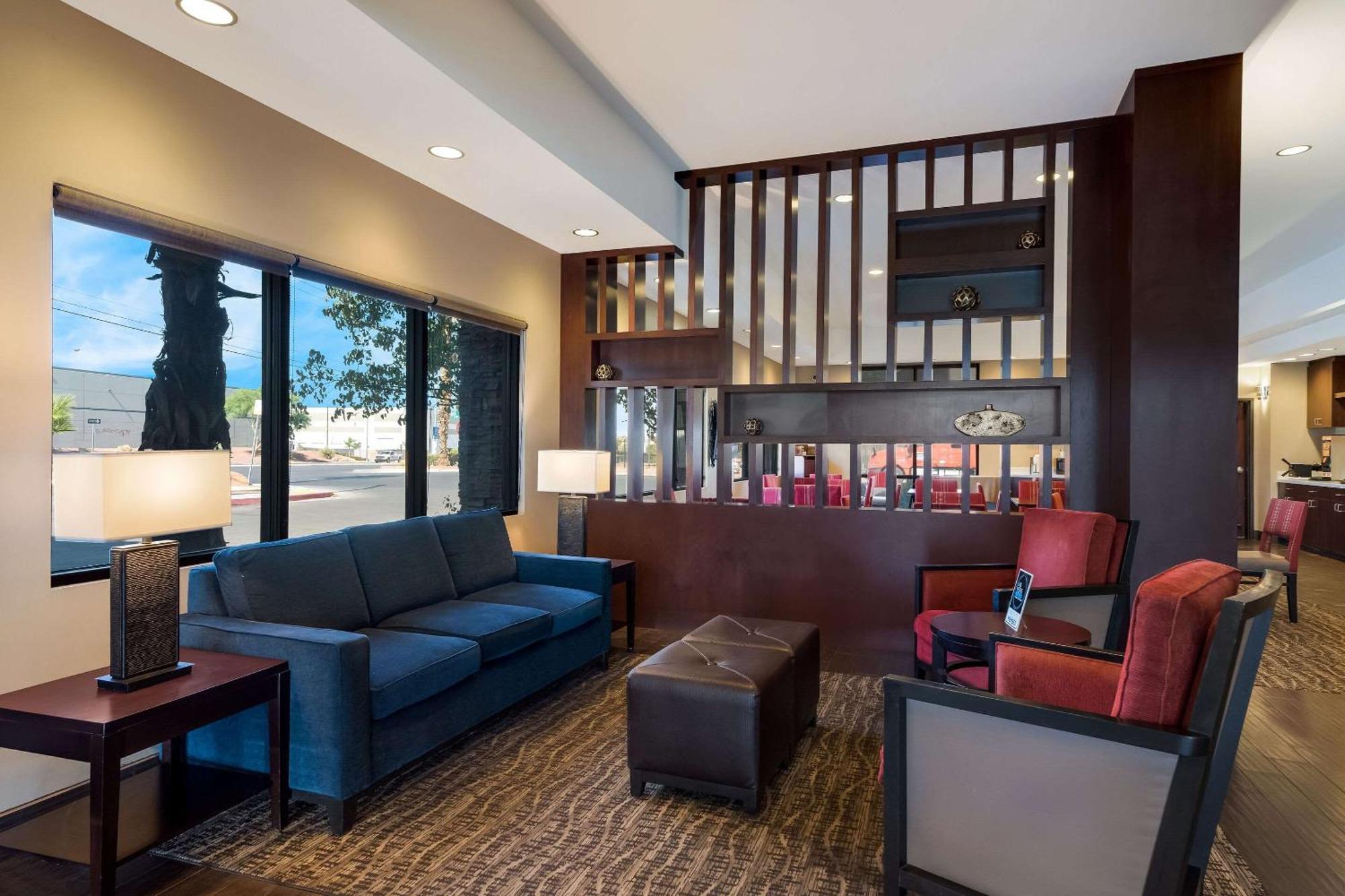 Comfort Inn & Suites Las Vegas - Nellis Extérieur photo